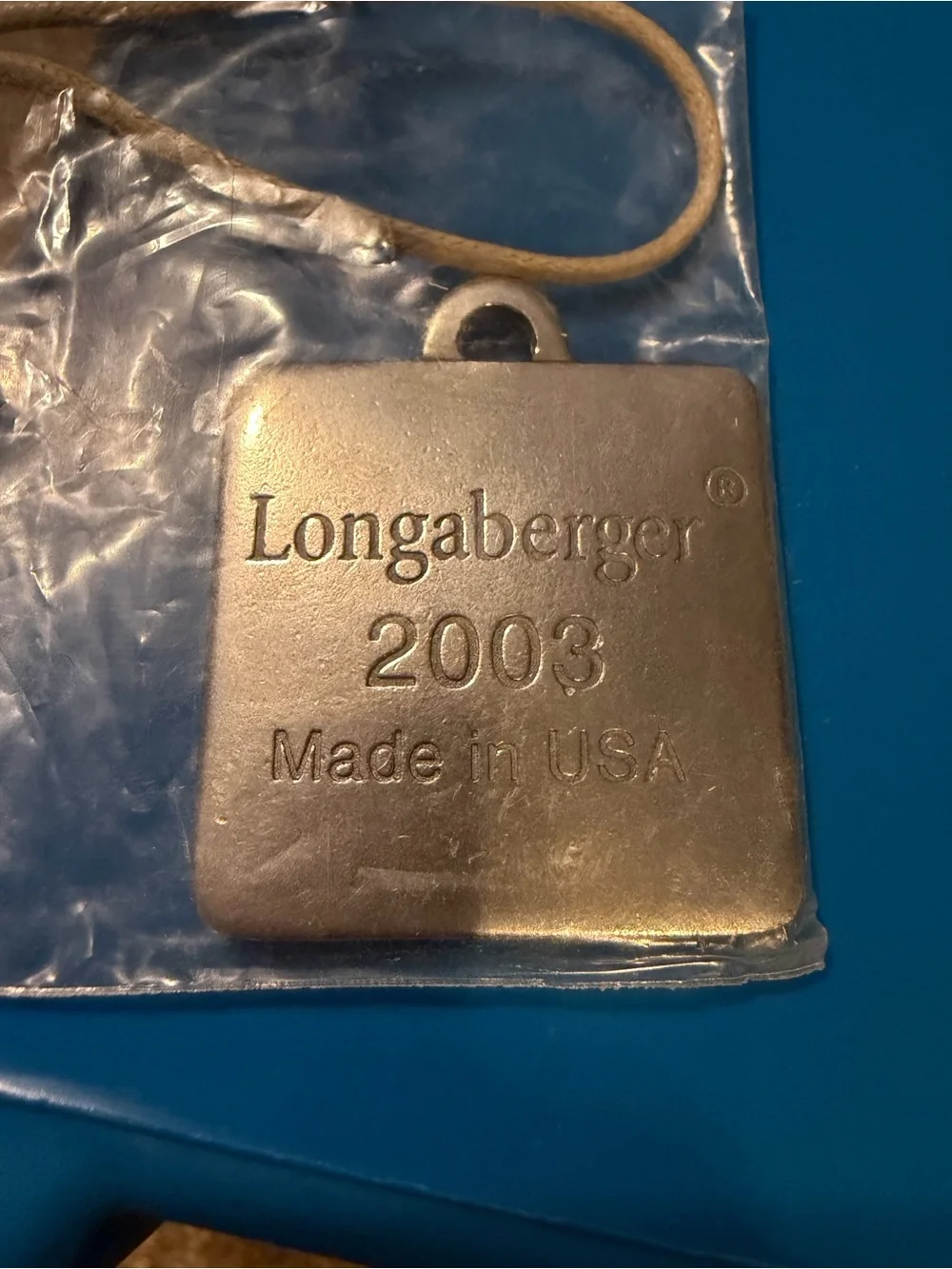 Longaberger 2003 pewter Bee Tie On - love it, live it, have it